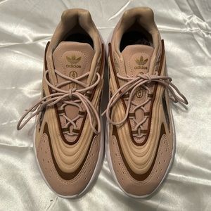 Adidas Onelia Leopard Print